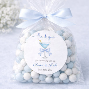 Eine Tini One ist auf dem Weg Jungen Babyparty Dan Runder Aufkleber