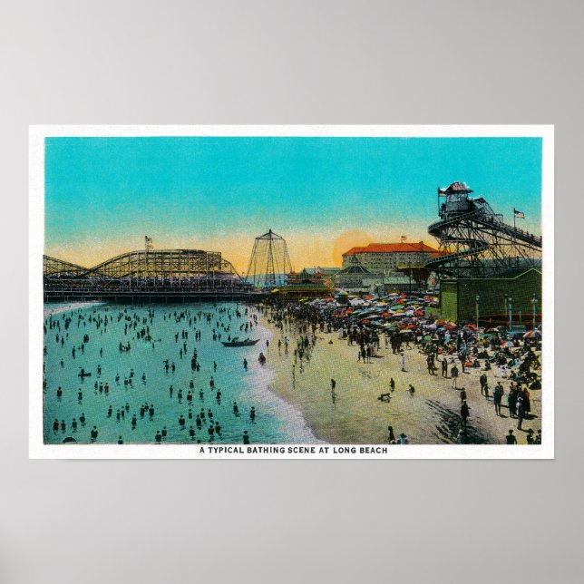 Eine typische Badekulisse an Long Beach Poster (Vorne)
