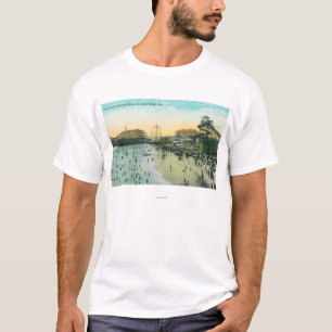 Eine typische badenszene am Strand T-Shirt