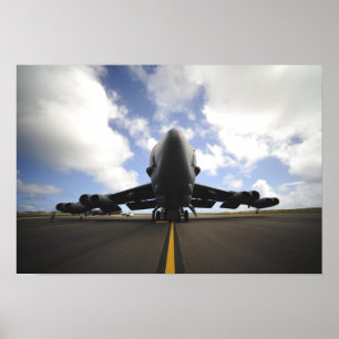 Eine US-Crew zur Aufrechterhaltung der Luftwaffe Poster