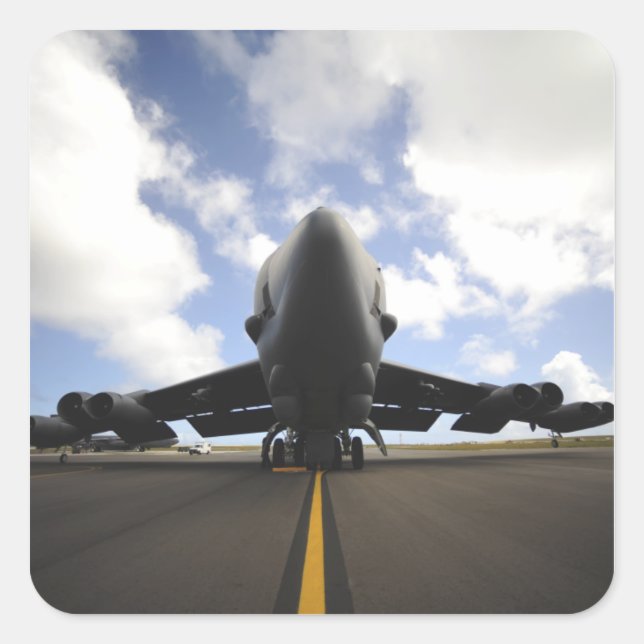 Eine US-Crew zur Aufrechterhaltung der Luftwaffe Quadratischer Aufkleber (Vorderseite)