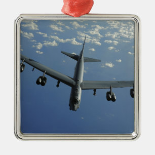 Eine US-Luftwaffe B-52 Stratofortress Silbernes Ornament