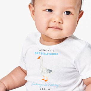 Eine verrückte Gans Jungen 1. Geburtstagsfeier Baby T-shirt
