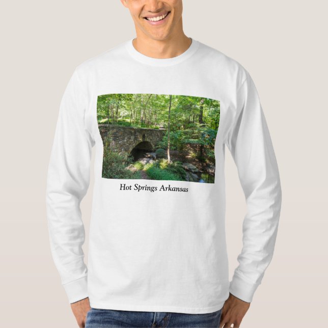 Eine Waldrandbrücke T-Shirt (Vorderseite)