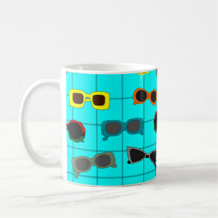 Eine weitere moderne Sonnenbrille aus dem Mittelal Kaffeetasse