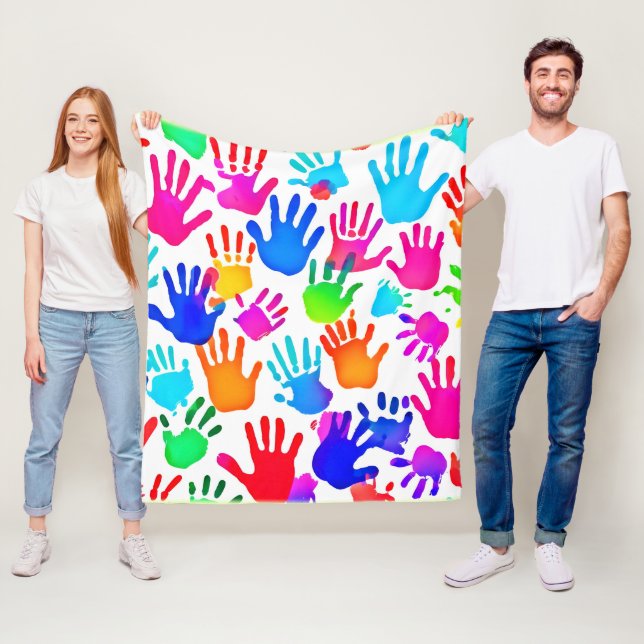 Eine Welt der Hände in Farbe Fleecedecke (Beispiel)