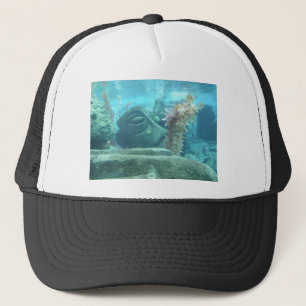 Eine Welt unter Wasser - Stone Statue Image Truckerkappe
