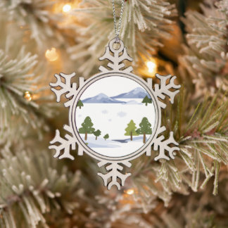 Eine winterliche Wunderlandschaft mit schneebedeck Schneeflocken Zinn-Ornament