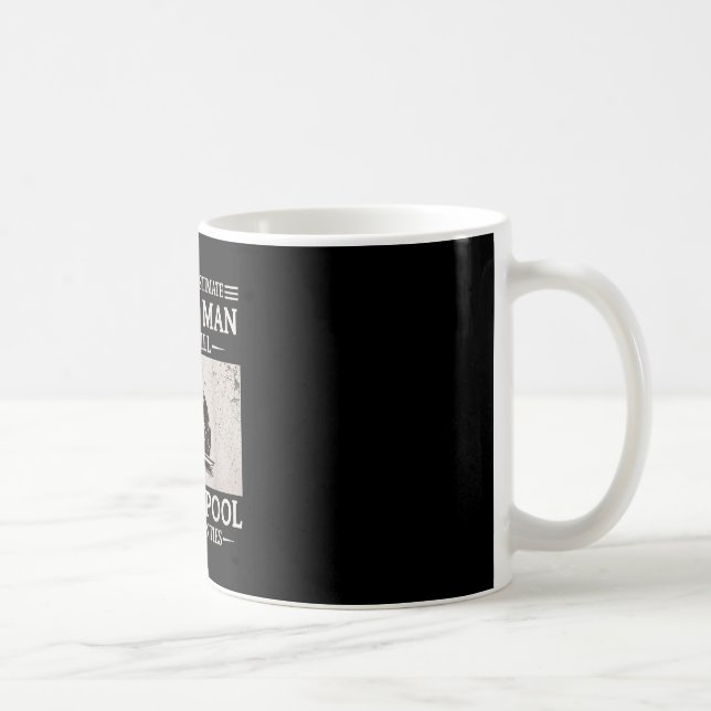 Einen alten Mann unterschätzen, der in den Siebzig Kaffeetasse (Rechts)
