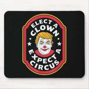 Einen Clown wählen, von dem erwartet wird, dass ei Mousepad