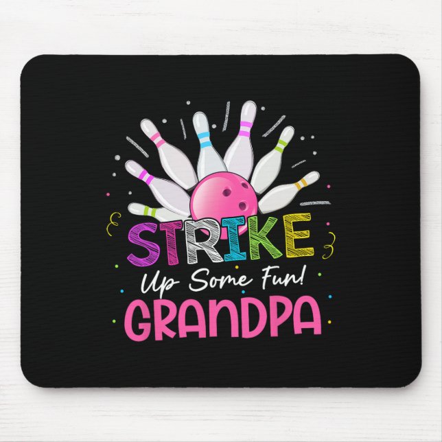Einen lustigen Großvater des jungen Mädchens Bowli Mousepad (Vorne)