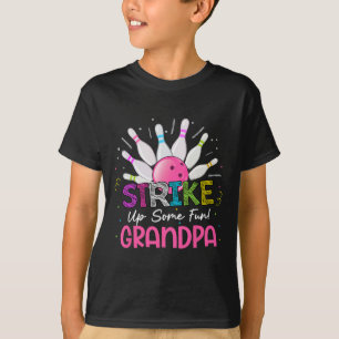 Einen lustigen Großvater des jungen Mädchens Bowli T-Shirt