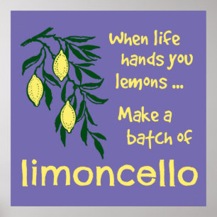 Einen Stapel Limoncello Lemon Lemon Likör erstelle Poster