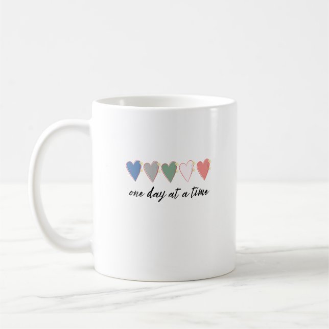 einen Tag nach dem anderen Kaffeetasse (Links)
