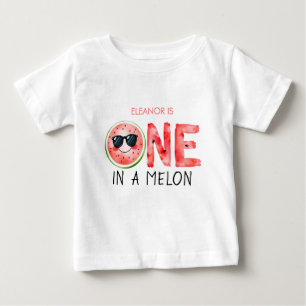 Einer in einer Melone 1. Geburtstag Wasserfarbe Wa Baby T-shirt