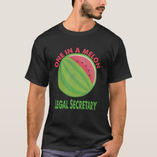 Einer von ihnen ist der Melon-Rechtssekretär Water T-Shirt