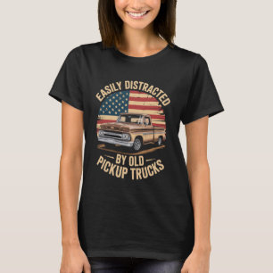 Einfach abgelenkt durch alte Pickup-Trucks Lustige T-Shirt
