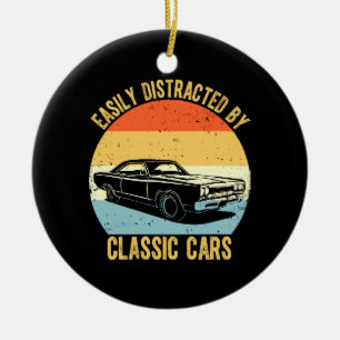 Einfach abgelenkt durch Oldtimer Keramik Ornament