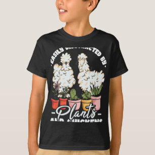 Einfach abgelenkt durch Pflanzen und Hühner Silkie T-Shirt