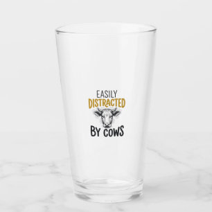 Einfach abgelenkt von Kühen Lustiges Kuhliebhaber- Glas
