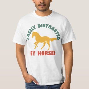 Einfach abgelenkt von Pferden T-Shirt