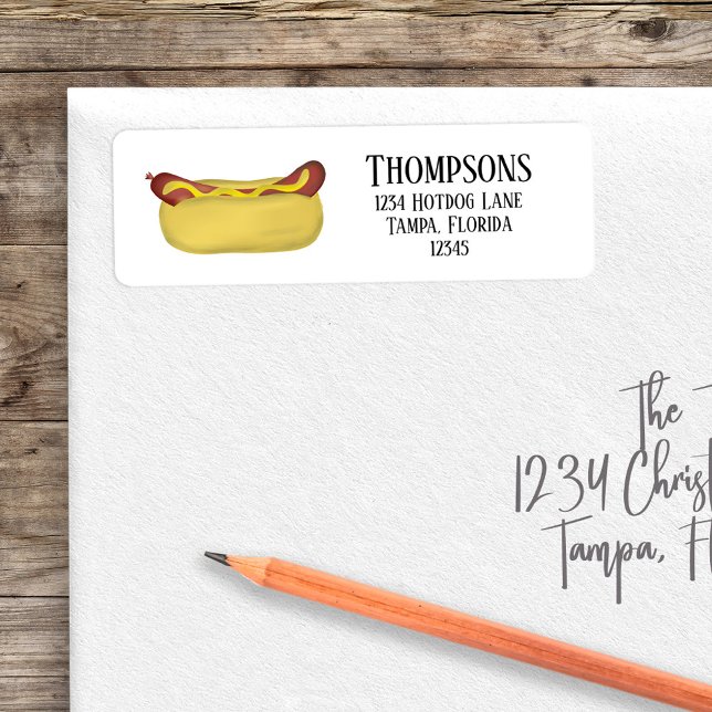 Einfach Basic Hot Dog Stilvoll (Return address label with a whimsical hot dog.)