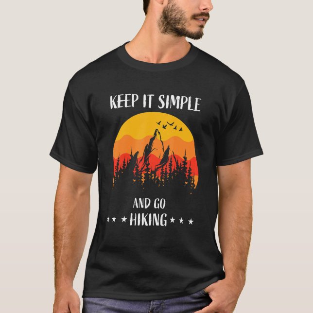 Einfach behalten und Wanderausrüstung 10 T-Shirt (Vorderseite)