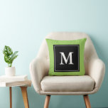 Einfach-Blockbuchstaben-Kopfkissen Kissen<br><div class="desc">Das Kissen wird mit einem eigenen Monogramm-Blockbuchstaben geworfen. mit Monogramm Dekorkissen für Sofa oder Schlafzimmer. Personalisierbares doppelseitiges Design mit eleganter Typografie. A B C D E F G H I J K L M N O P R S T U V W X Y Z. Blockbriefe. Maßgeschneiderte Randfarben sind grün....</div>