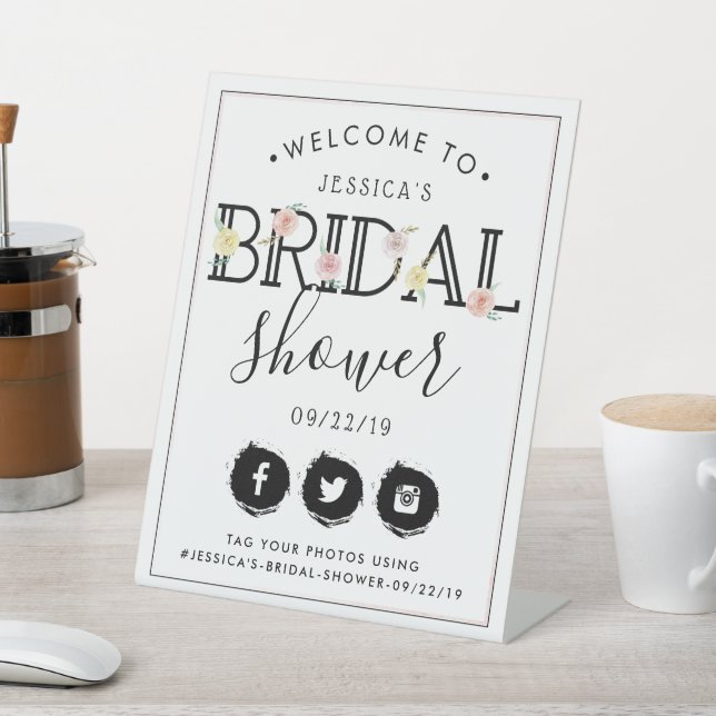 Einfach Chic Blumengarten Brautparty Willkommen Sockelschild (In SItu)