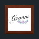 Einfach & elegant Groom Floral | GESCHENKBOXEN<br><div class="desc">For further customization,  please click the Customize button and use our design tool to modify this template. If the options are available,  you may change text and image by simply clicking on "Edit/Remove Text or Image Here" and add your own. Designed by Freepik.</div>