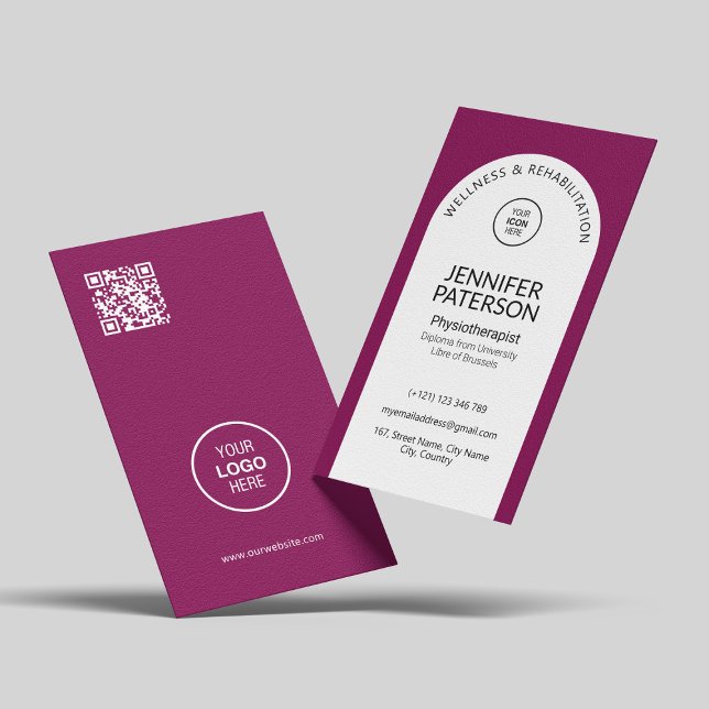 Einfach elegant Minimalistischer Qr Code Berry Whi Visitenkarte (Von Creator hochgeladen)