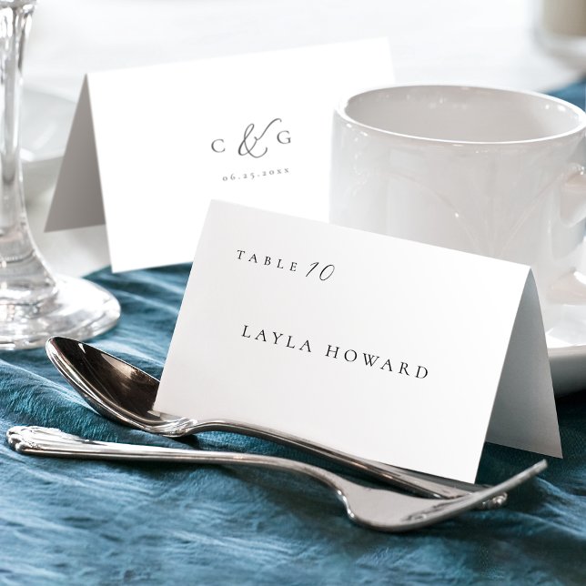 Einfach elegante Typografie Moderne Platzkarte Tischnummer (Simply Elegant Typography Modern Place Card)