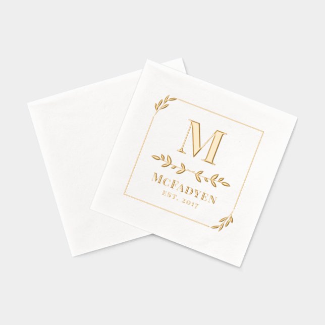 Einfach elegantes Gold Greenery Frame Monogram Servietten Mit Folie (Rückseite)