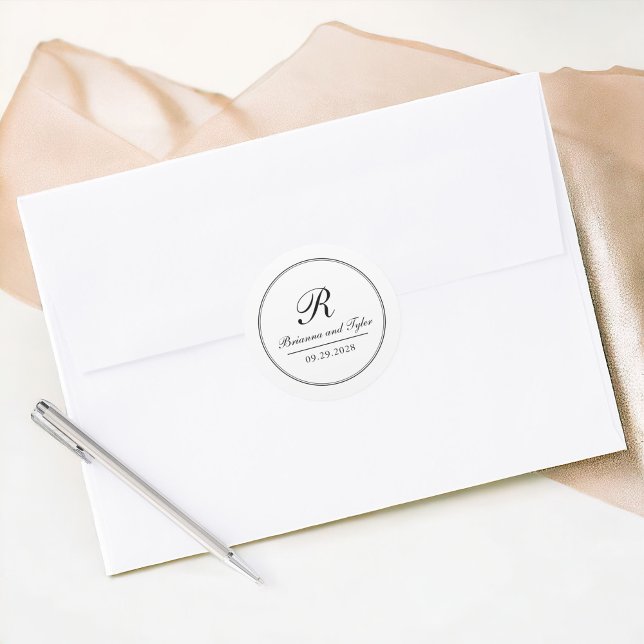 Einfach elegantes, traditionelles Hochzeitmonogram Runder Aufkleber (Von Creator hochgeladen)