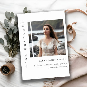 Einfach kleiner Schwarz/Weiß-Foto-Abschluss Ankündigung