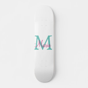 einfach minimal name monogramm grün pink blau t skateboard