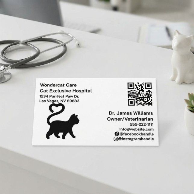 Einfach , modern , QR Code Veterinary Hospital Visitenkarte (Von Creator hochgeladen)