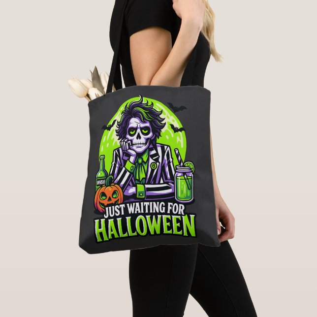 Einfach nur auf Halloween warten – Lustige unheiml (Von Nahem)
