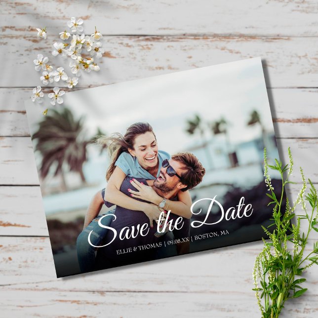 Einfach Save the Date Elegantes Script Foto Modern Postkarte (Von Creator hochgeladen)