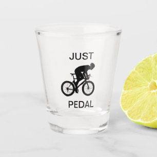 Einfach treten schnapsglas