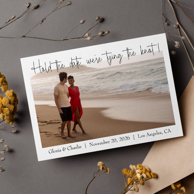 Einfach und modern halten Sie das Date-Foto fest Save The Date (Von Creator hochgeladen)