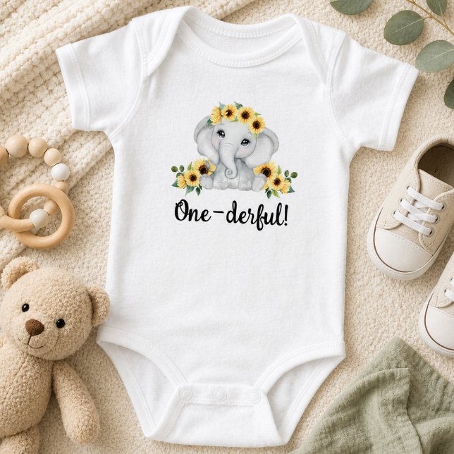 Einfach wunderbarer rustikaler Elefant  Baby Strampler (Von Creator hochgeladen)