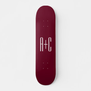 Einfache Anfangsbuchstaben für Paare   Weiß & Burg Skateboard