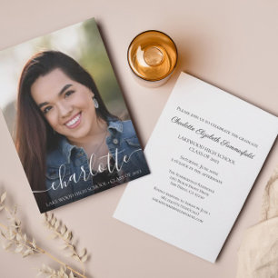 Einfache Ankündigung eines eleganten Fotos Abschlu