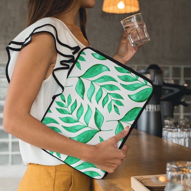 Einfache Aquarellfärbung - grün Laptopschutzhülle (Von Creator hochgeladen)