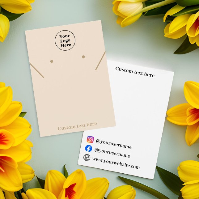 Einfache beigefarbene Halsklammern Display Card (Von Creator hochgeladen)