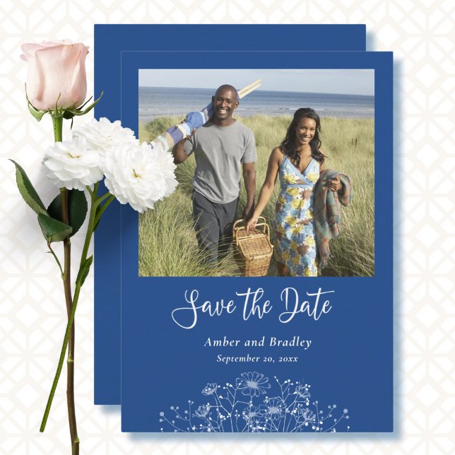 Einfache Blue White Wildblume Foto QR Code Hochzei Einladung (Von Creator hochgeladen)