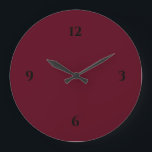 Einfache Burgunder Wein & Schwarz Große Wanduhr<br><div class="desc">Die moderne Uhr besticht durch ein minimalistisches Design in einer bordeauxfarbenen Palette mit schwarzen Akzenten. Ein schlichtes Design mit schwarzen Zahlen auf weinbordeauxfarbenem Hintergrund. Eine trendige Ergänzung Ihrer Küche, des Wohnzimmers oder der Bürowand, ein durchdachtes, modernes Bürogeschenk oder ein modernes Zuhause-Geschenk für jeden Anlass. Sie können Ihre Einstellungen anpassen, indem...</div>