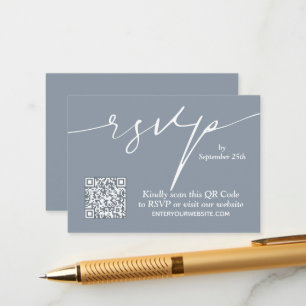 Einfache Chic Dusty Blue QR Code Hochzeit Begleitkarte