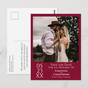 Einfache Cranberry Red Wedding Save the Date Foto Postkarte